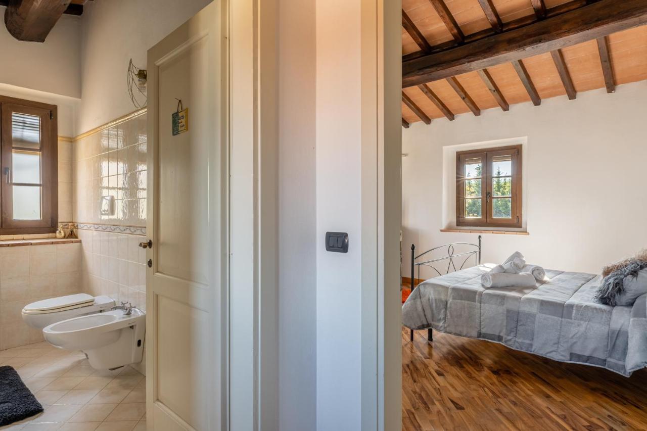 Casa Vecchia Rooms And Parking Гамбасси-Терме Экстерьер фото